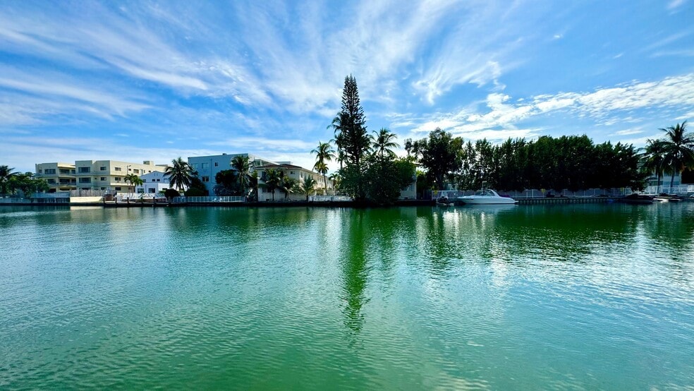 Building Waterfront View - 130 S Shore Dr