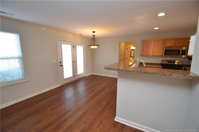 Building Photo - 501 Birchtree Valley Ct