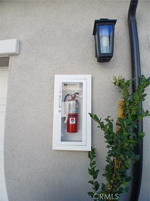 Building Photo - 16201 Plumeria Ln