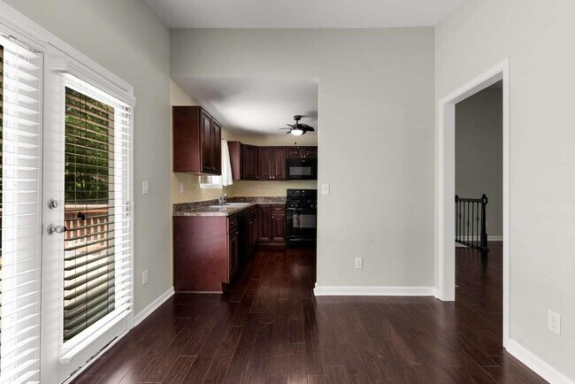 Building Photo - 1741 Branch View Dr