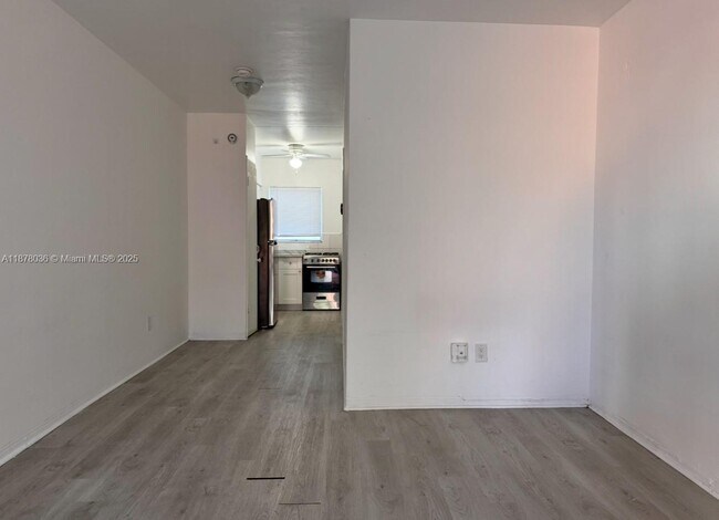 Building Photo - 7717 Byron Ave