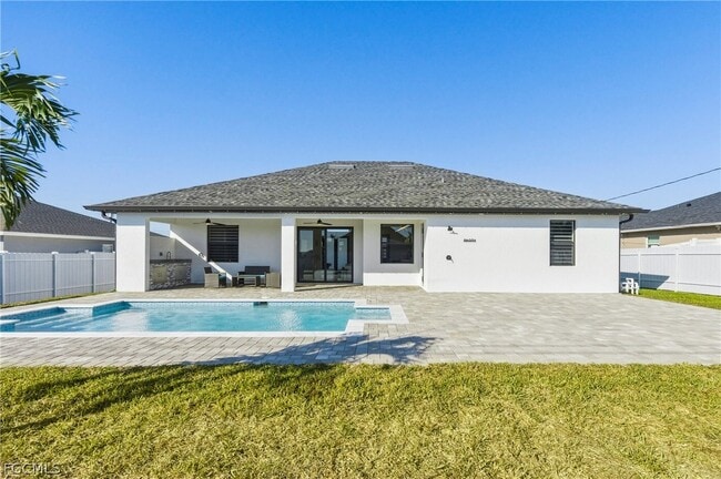 Building Photo - 922 NW 8th Terrace