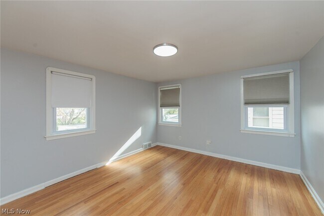 Building Photo - 4441 Baintree Rd