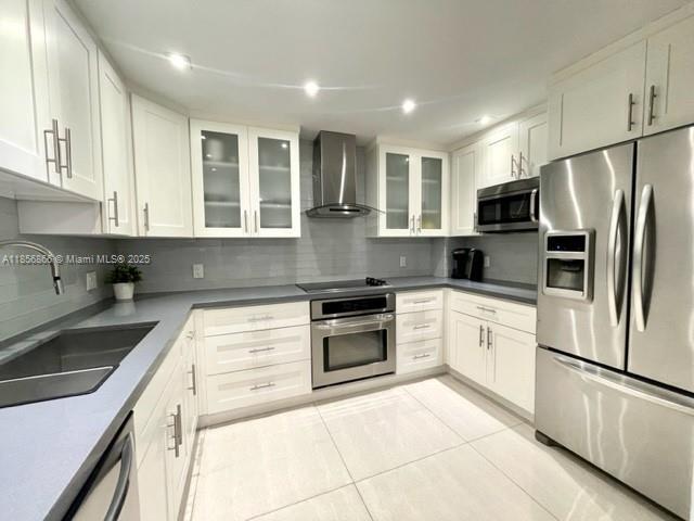 Building Photo - 9721 E Bay Harbor Dr