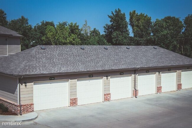 Building Photo - 2 br, 2 bath Apartment - 2020 Valley View Ci