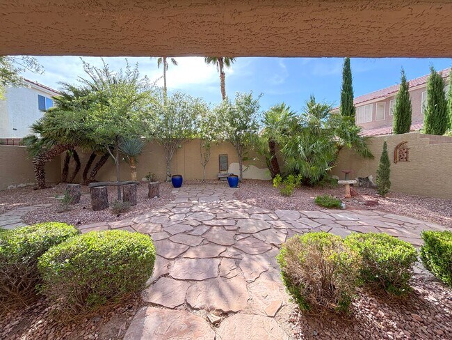 Building Photo - Stunning Updated 4-Bedroom Home with Private Spa in Summerlin North