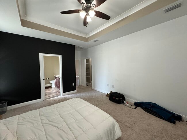 Building Photo - 1377 N Beal Ext