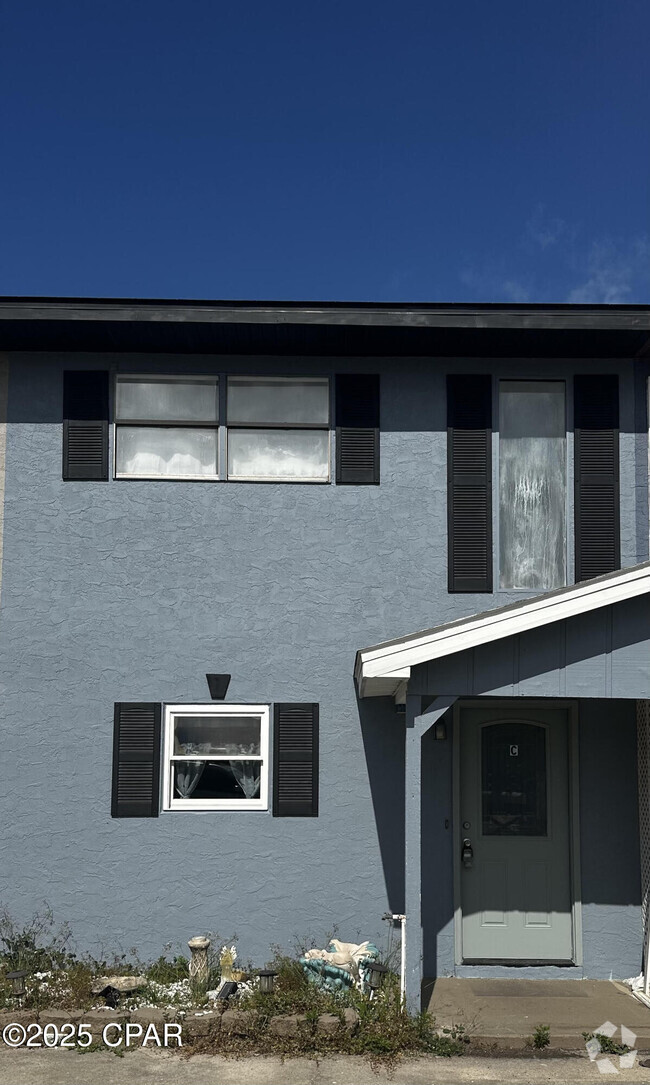 Building Photo - 636 W Caladium Cir