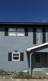 Building Photo - 636 W Caladium Cir