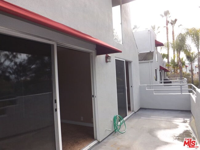 Building Photo - 26953 Jasper