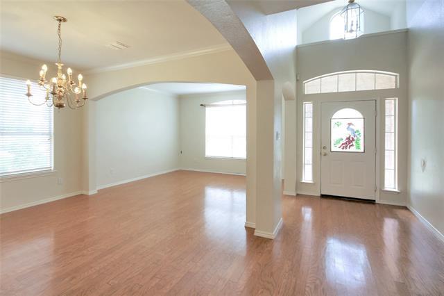 Building Photo - 624 Forest Hill Dr