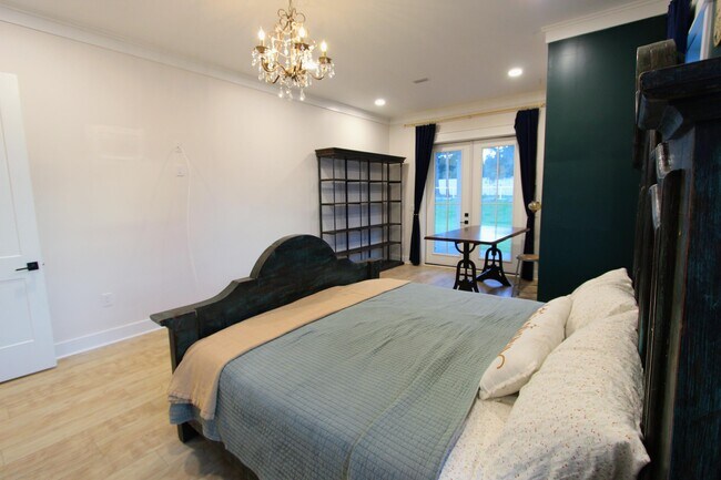 Building Photo - 3116 Pinot Way