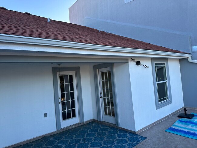 Balcony - 428 Quail Ave