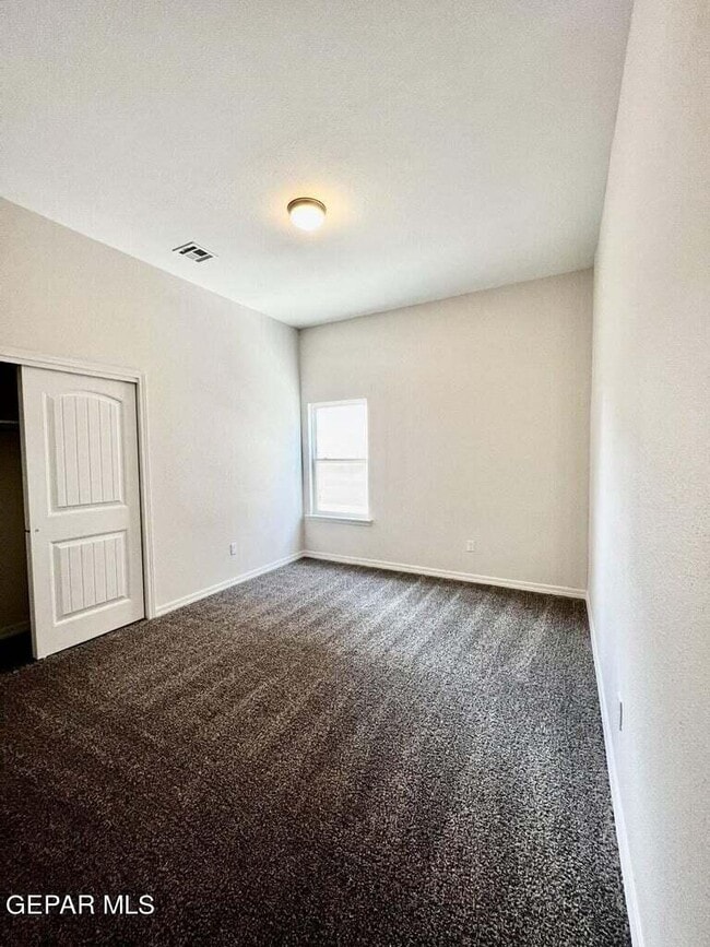 Building Photo - 13652 Glen Vista Ln