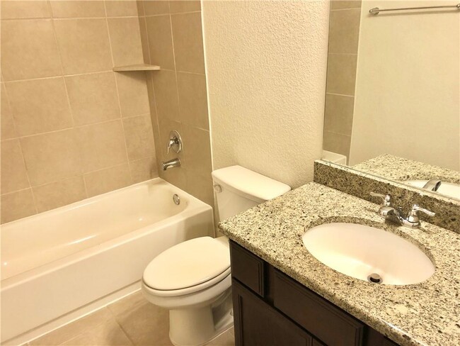 Building Photo - 509 Vista Gardens Dr