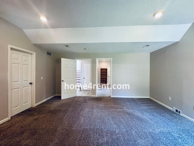 Building Photo - Brand New Paint, Wood Floors, Walkout Fini...
