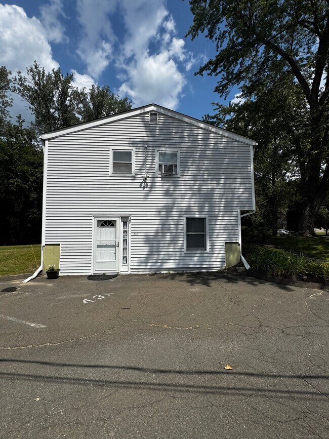 Primary Photo - 43 Plumtrees Rd