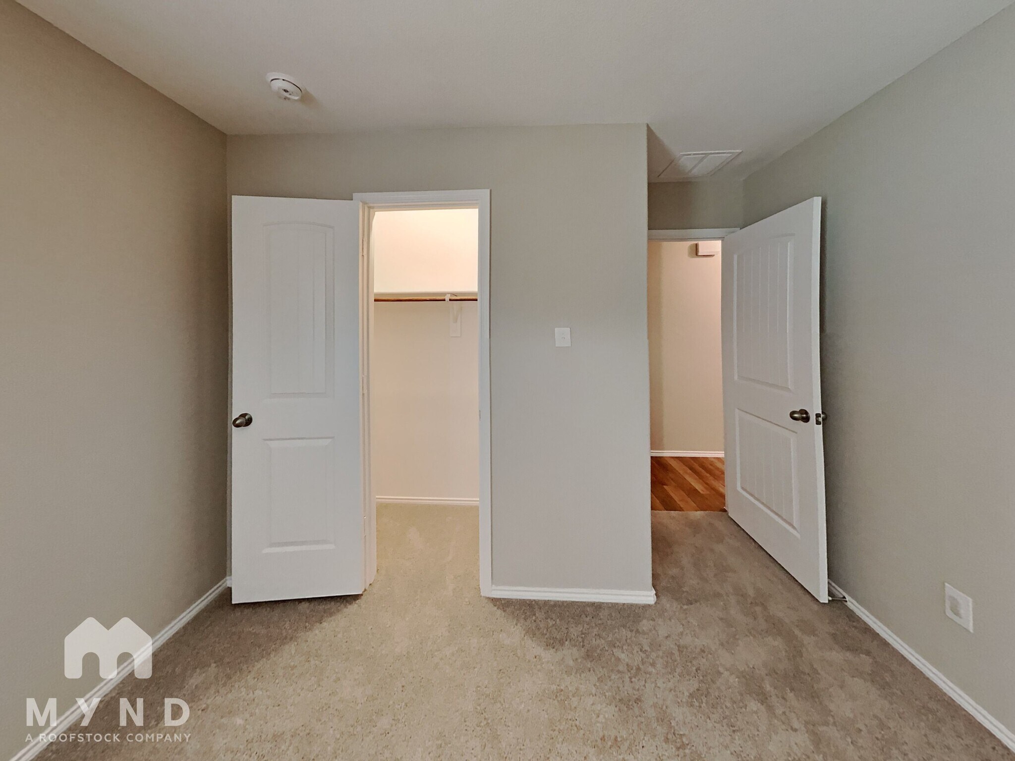 Building Photo - 482 Stuart Ln