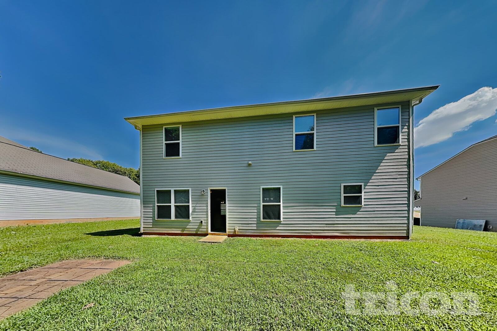 Building Photo - 135 Coddington Ln
