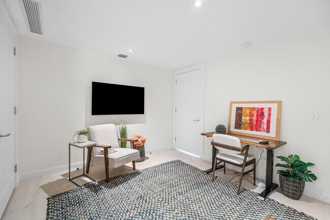 Building Photo - 3550 S Ocean Blvd