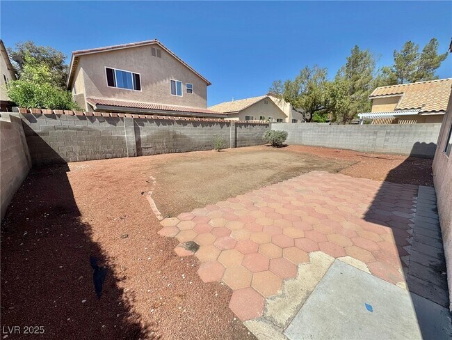 Building Photo - 9001 Haviland Rd