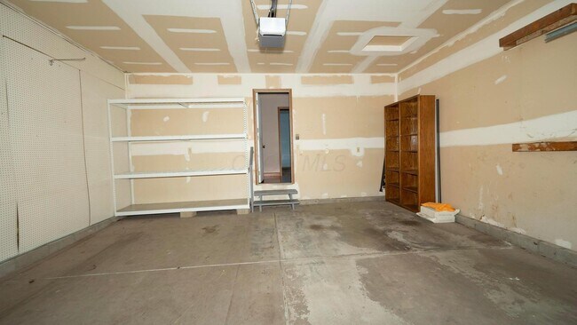 Building Photo - 7872 Waggoner Run Dr