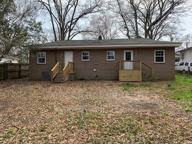 Building Photo - 39 N Haven Dr
