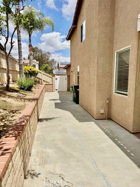 Building Photo - 10200 Cartagena Dr