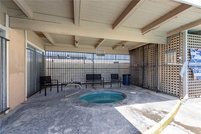 Building Photo - 410 N Clark St