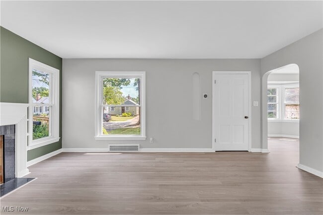 Building Photo - 1080 Piermont Rd