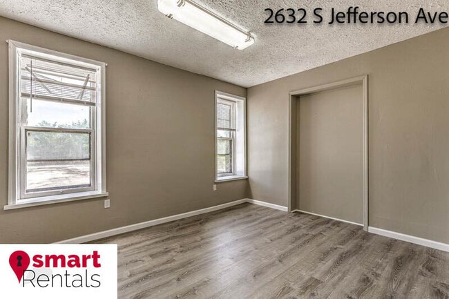 Building Photo - 2632 S Jefferson Ave