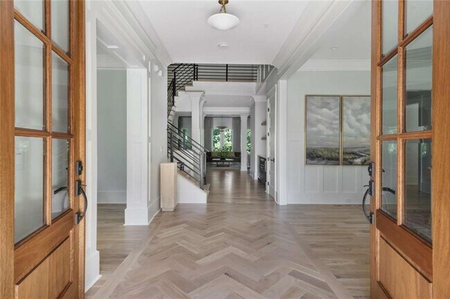 Building Photo - 402 Timberview Trail