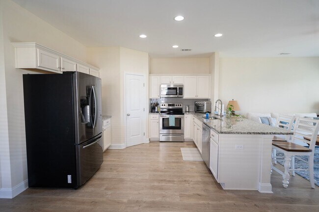 Building Photo - Available Now!