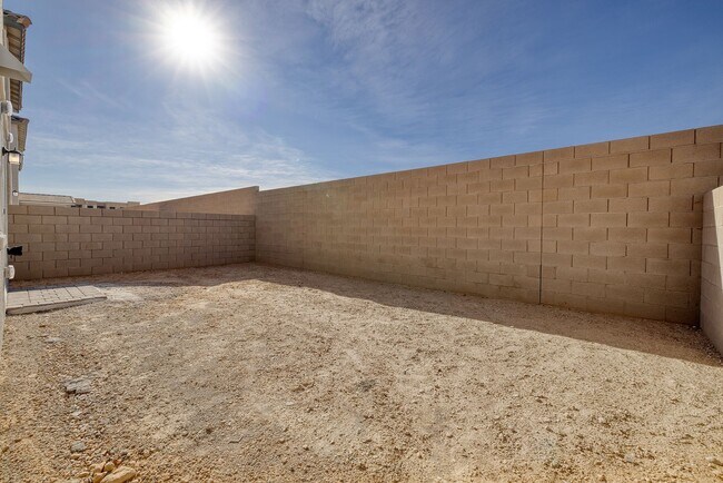 Building Photo - Brand New Home in the SW - 4 Bedrooms (One Down) + Loft