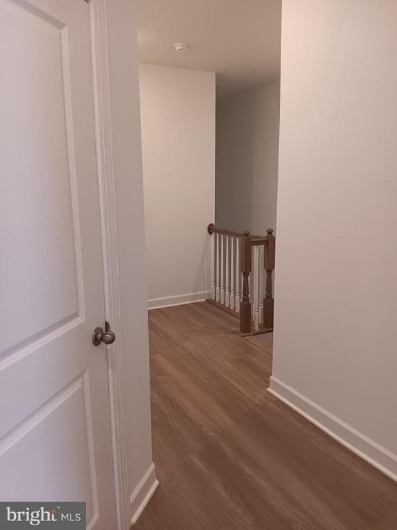 Building Photo - 4951 Longmire Wy