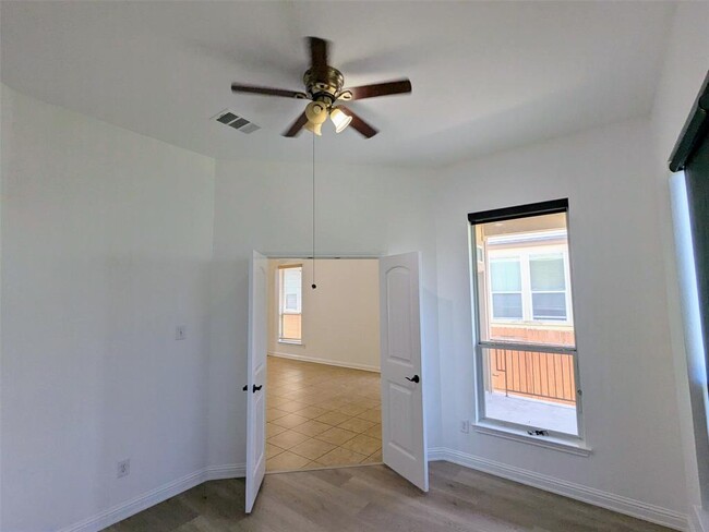 Building Photo - 4217 Buckskin