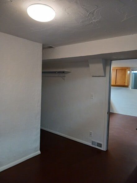 Building Photo - 2231 E Wilmott Dr