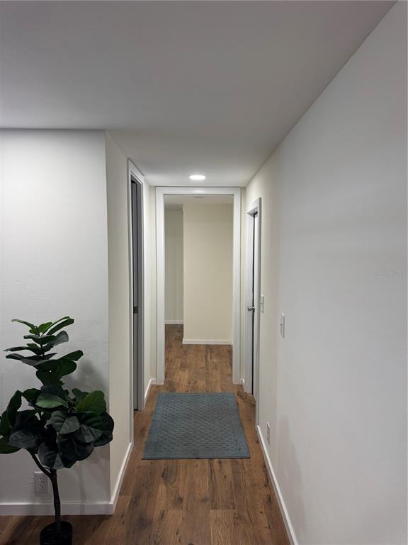 Building Photo - 105 Del Rio Dr