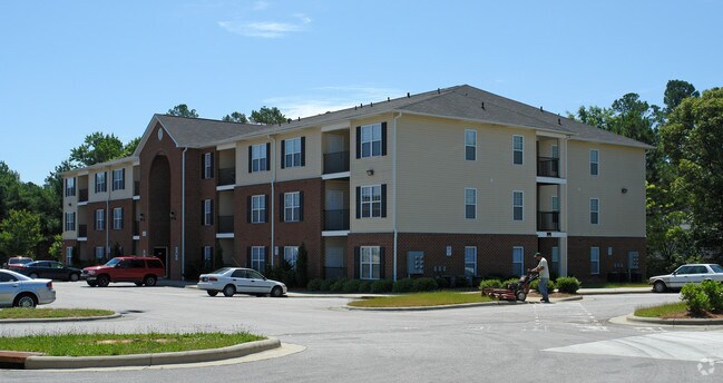 Building Photo - 4800 Avenida Del Sol Dr