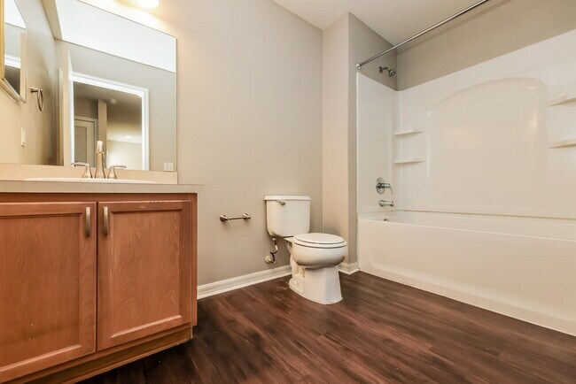 Building Photo - 19412 Timberbluff Dr