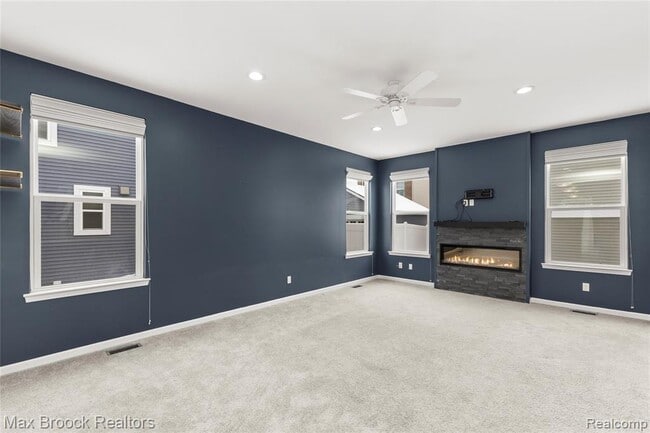 Building Photo - 4211 Kent Rd