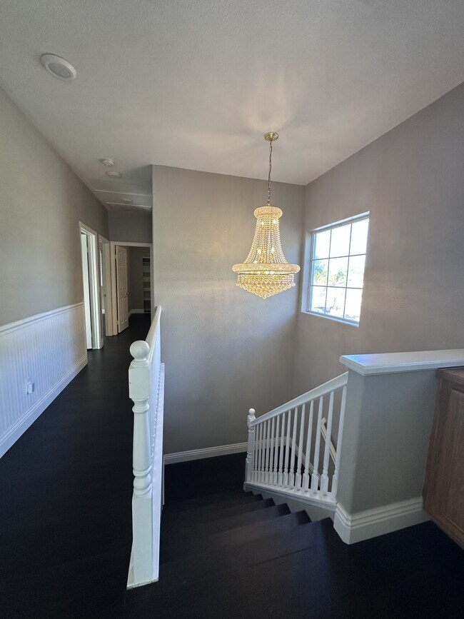 Building Photo - 2123 Deland Ct