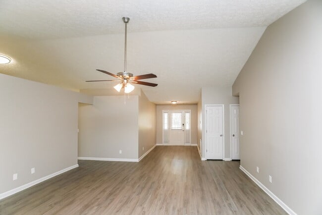 Building Photo - 3391 Lochness Ln