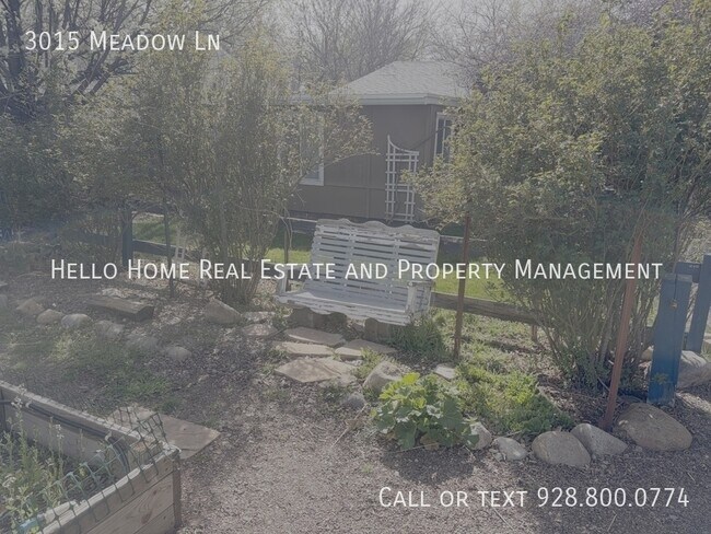 Building Photo - 3015 Meadow Ln