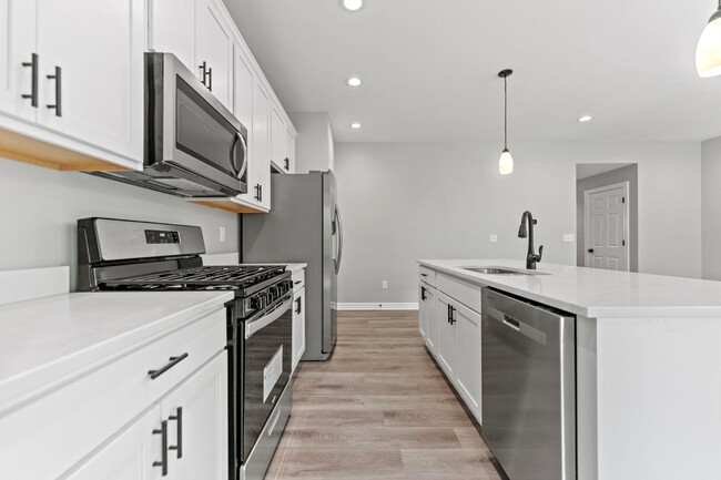 Building Photo - 11532 Willowbrook Rd