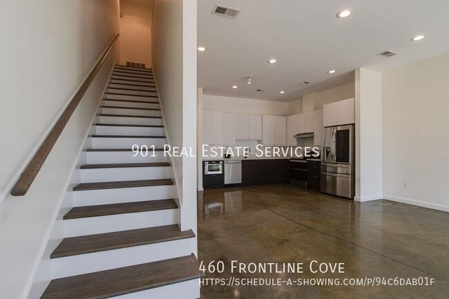 Building Photo - 460 Frontline Cove