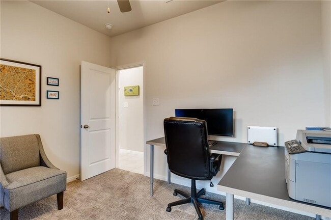 Building Photo - 14225 Fallsprings Way