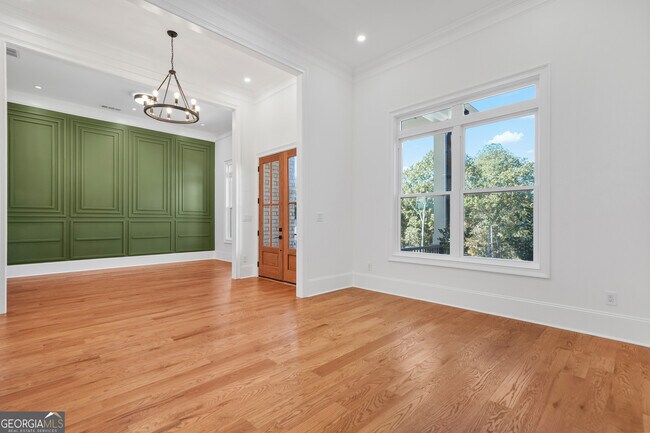 Building Photo - 1525 Tapestry Ridge SE