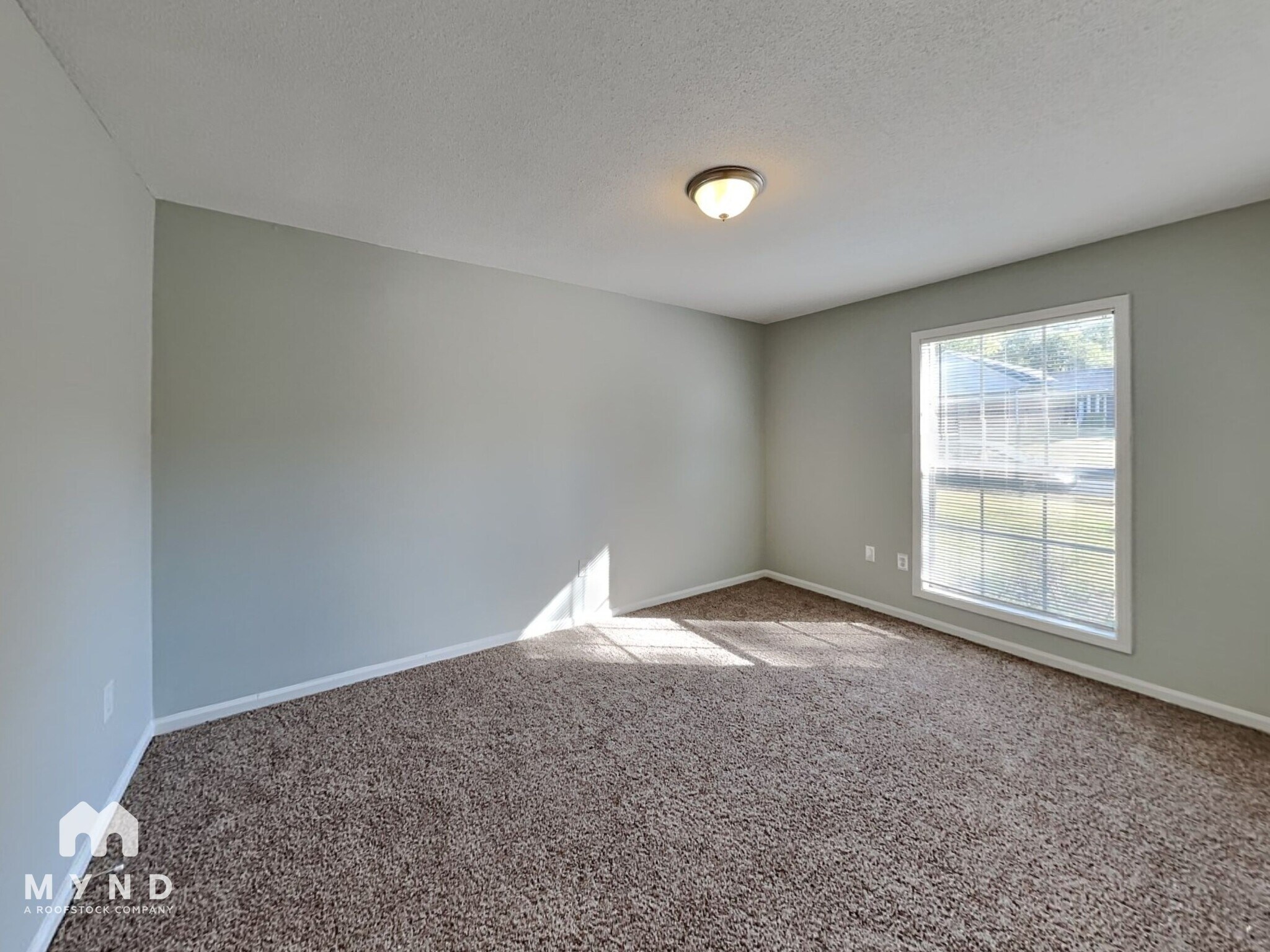 Building Photo - 2569 Richwood St