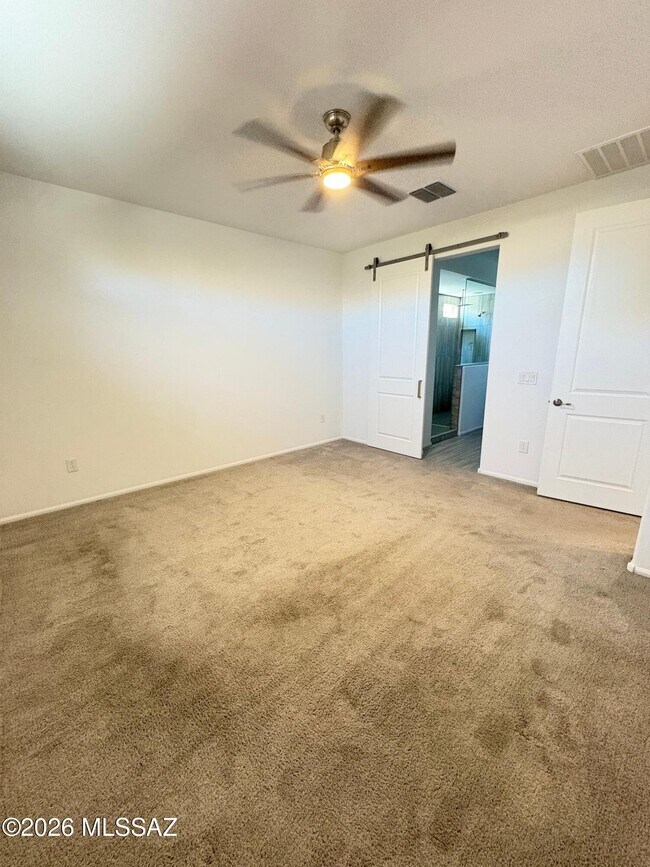 Building Photo - 10237 E Iron Horse Trail